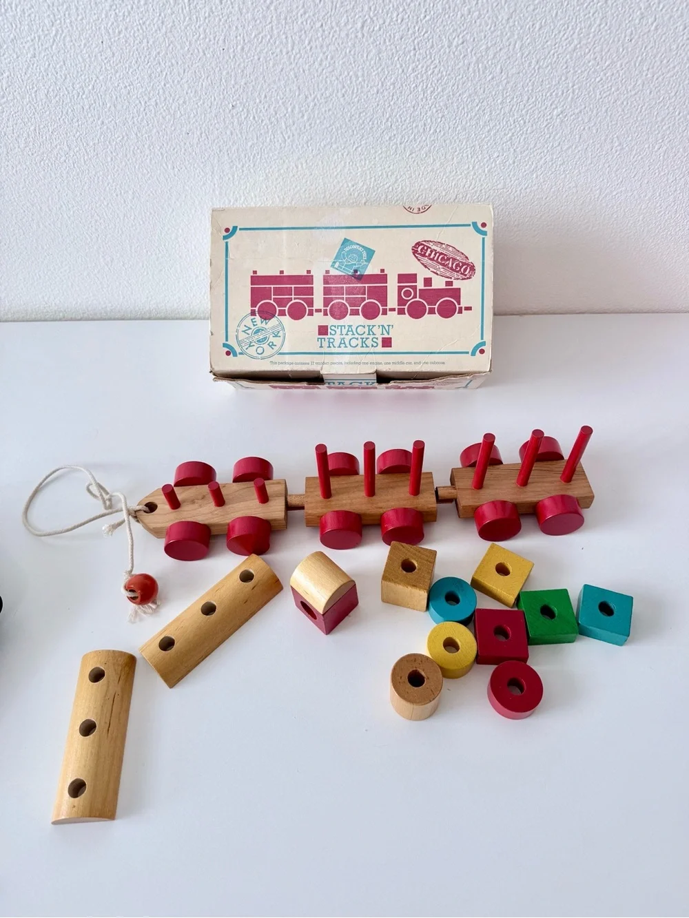 Vintage 1988 Discovery Toys Stack 'N' Tracks Wooden Train 15/17 Pcs w/ Box